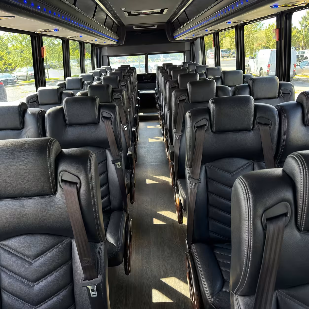 ann arbor 28 passenger minibus rental