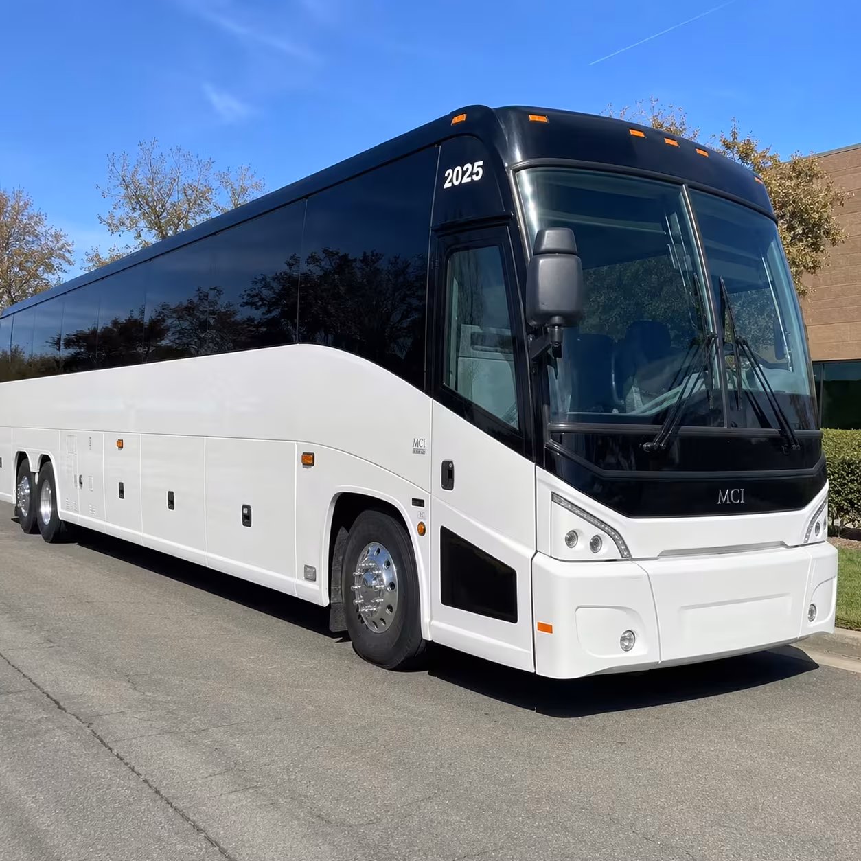 ann arbor bus rentals for school field trips