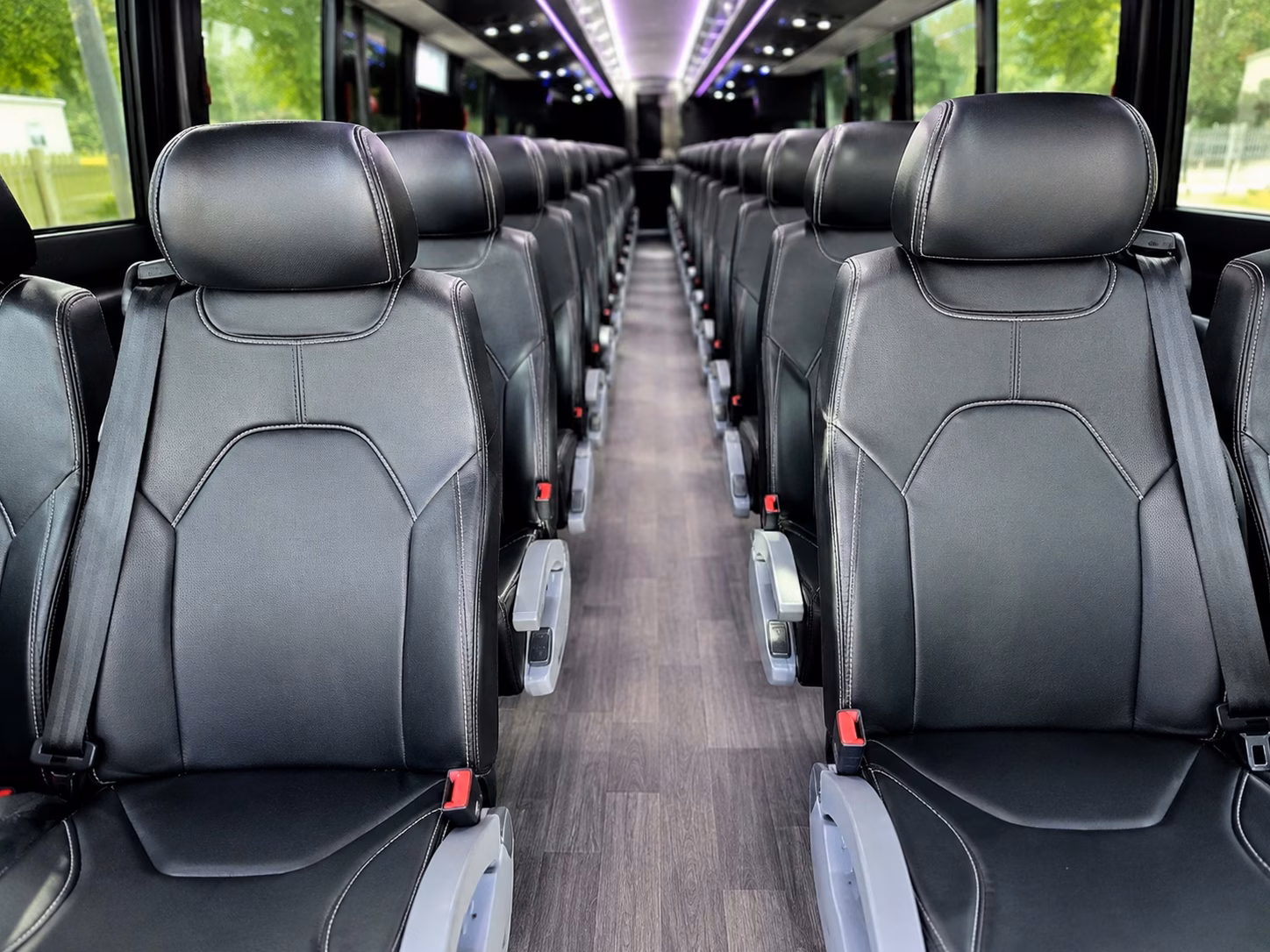 ann arbor charter bus rentals to dtw airport