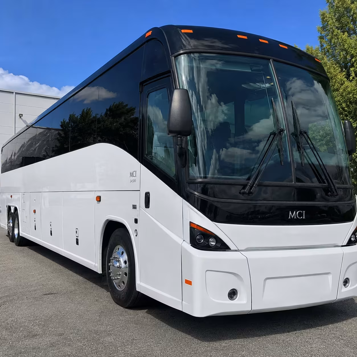 ann arbor shuttle buses for municipal employees and city agencies
