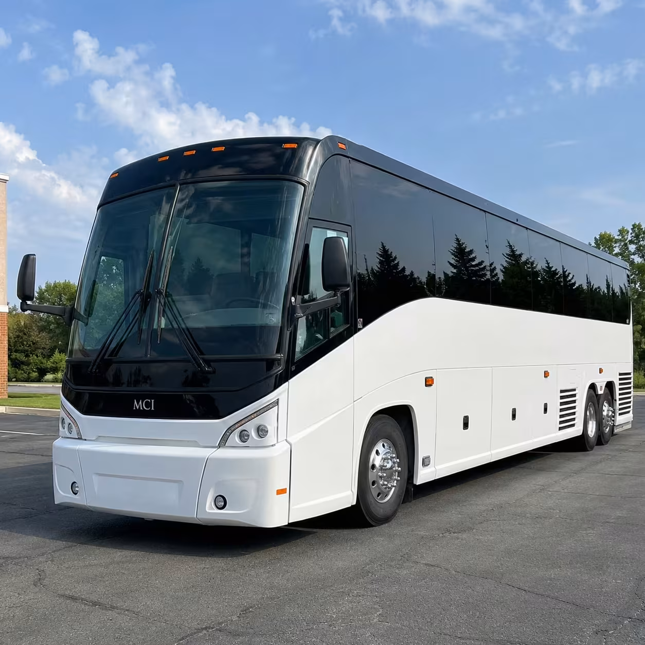 employee shuttle buses for ann arbor commuters