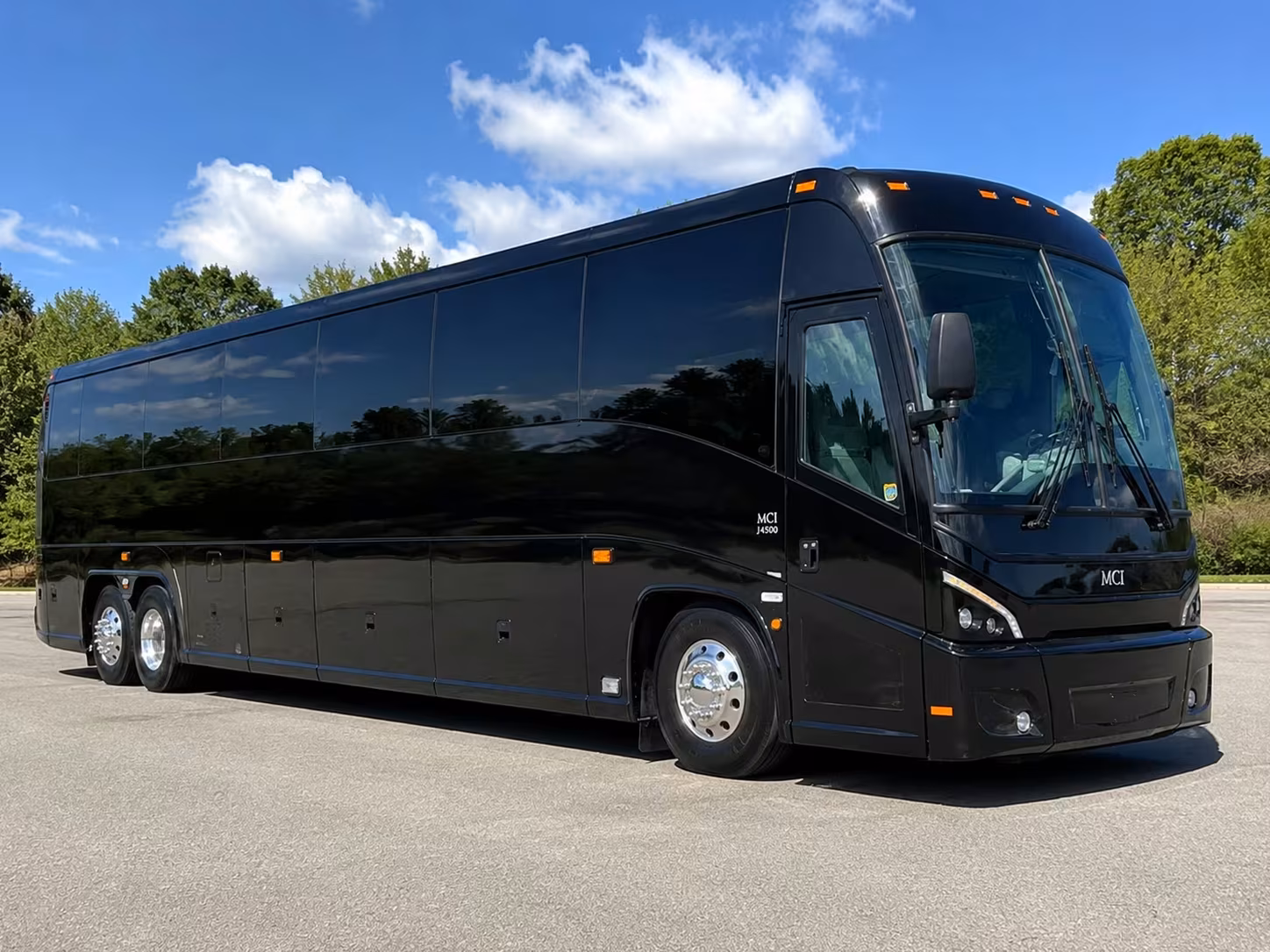 long distance sports transportation from ann arbor to michigan venues