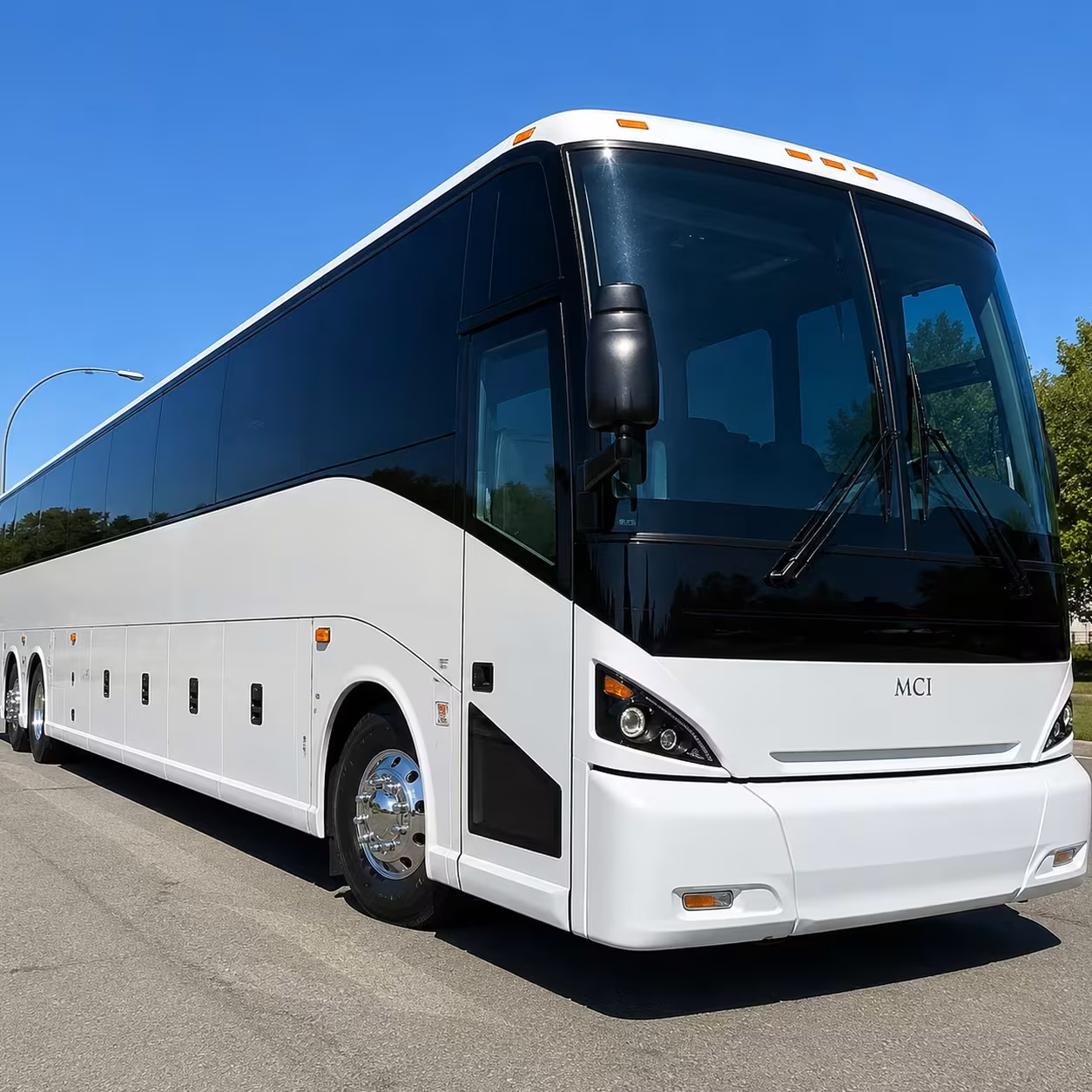 shuttle buses for university of michigan staff in ann arbor